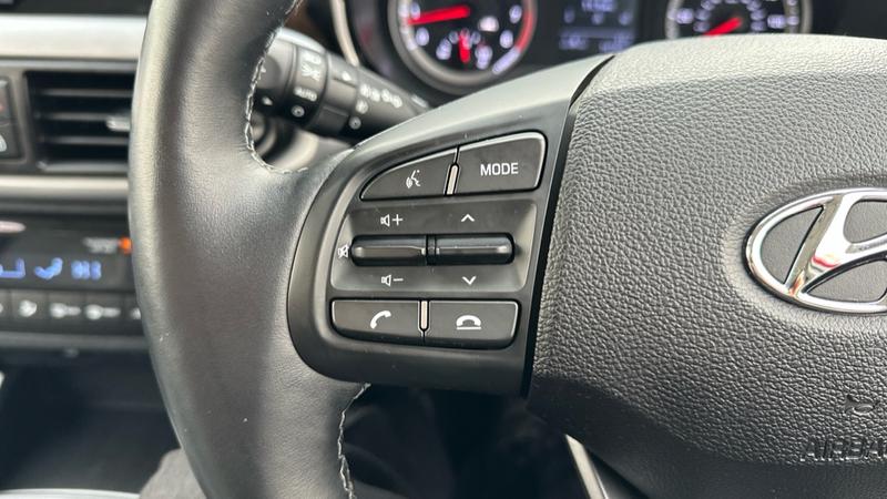 Used Hyundai i10 2022 for sale - 76302741: Photo 46