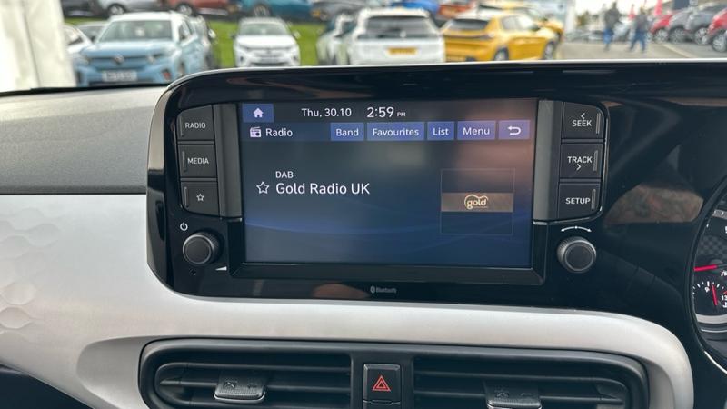 Used Hyundai i10 2022 for sale - 76302741: Photo 49