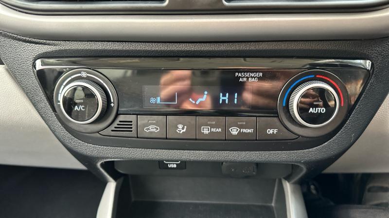 Used Hyundai i10 2022 for sale - 76302741: Photo 54