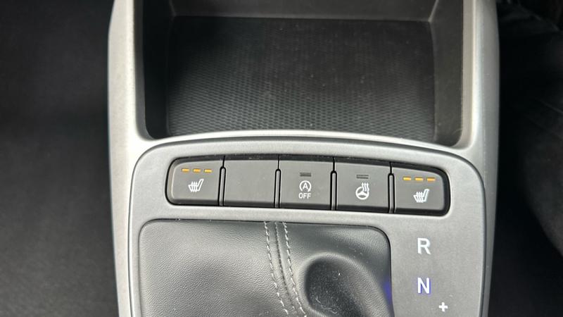 Used Hyundai i10 2022 for sale - 76302741: Photo 55