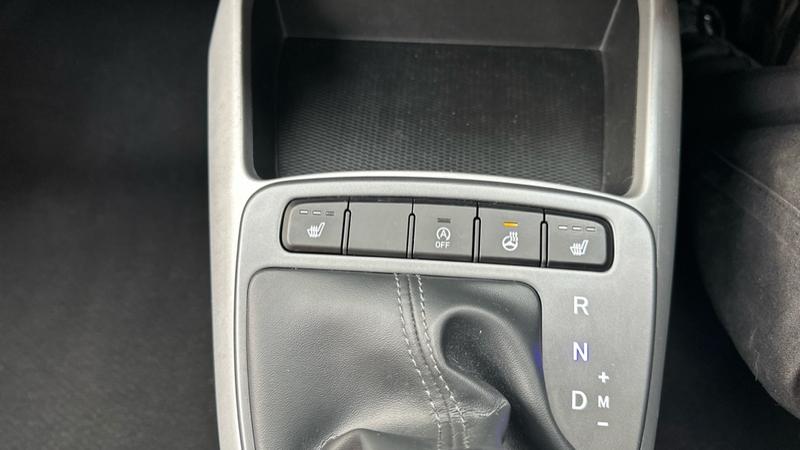 Used Hyundai i10 2022 for sale - 76302741: Photo 56