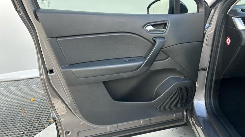 Used Renault Captur 2022 for sale - 76131414: Photo 26