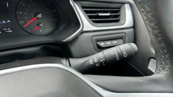 Used Renault Captur 2022 for sale - 76131414: Photo 43