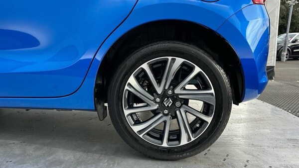 Used Suzuki Swift 2024 for sale - 76172650: Photo 18