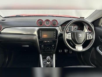 Used Suzuki Vitara 2017 for sale - 76971969: Photo