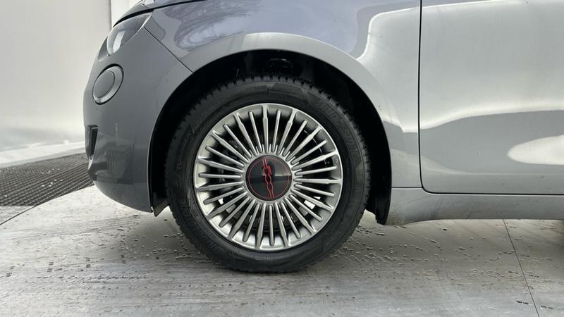 Used Fiat 500e 2022 for sale - 76895509: Photo 18