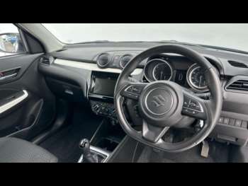 Used Suzuki Swift 2024 for sale - 75095719: Photo