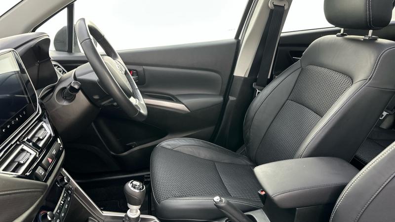 Used Suzuki SX4 S-Cross 2023 for sale - 76738952: Photo 26