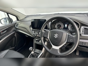 Used Suzuki SX4 S-Cross 2023 for sale - 76738952: Photo