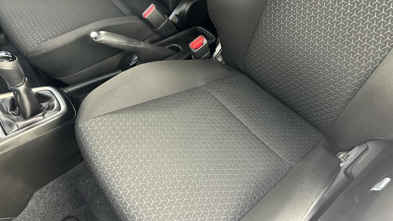 Used Suzuki Swift 2022 for sale - 77274905: Photo 27