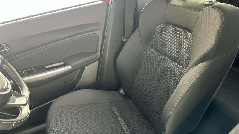 Used Suzuki Swift 2022 for sale - 77274905: Photo 29