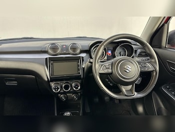 Used Suzuki Swift 2022 for sale - 77274905: Photo