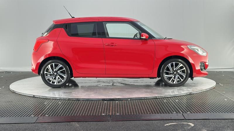 Used Suzuki Swift 2022 for sale - 77274905: Photo 5