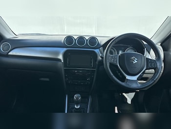 Used Suzuki Vitara 2022 for sale - 78055687: Photo