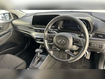 Used Hyundai BAYON 2024 for sale - 77248795: Photo