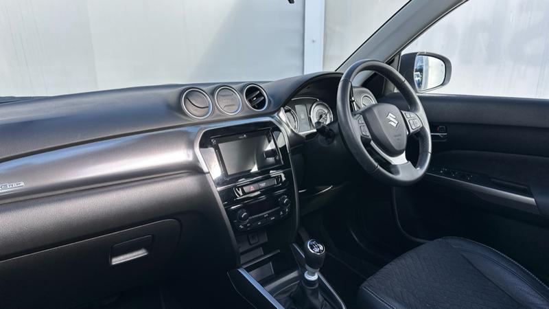 Used Suzuki Vitara 2023 for sale - 77945670: Photo 12