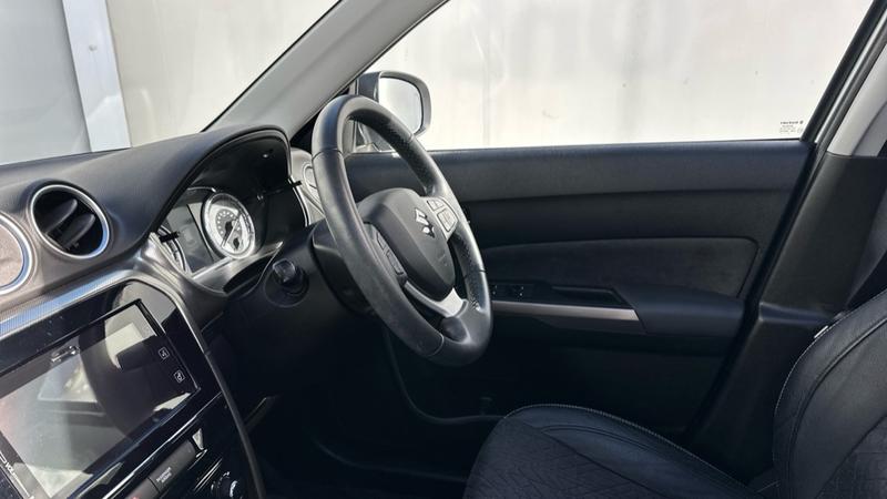 Used Suzuki Vitara 2023 for sale - 77945670: Photo 39