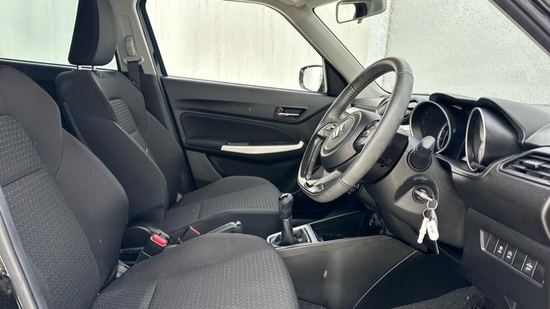 Used Suzuki Swift 2023 for sale - 77470252: Photo 25
