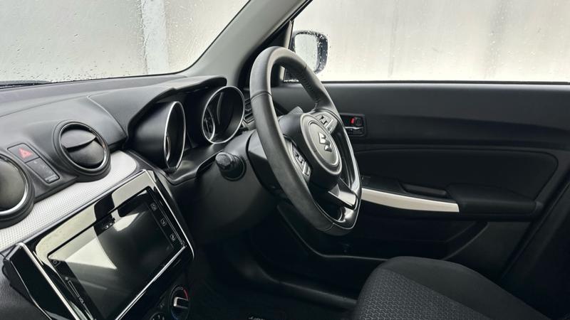 Used Suzuki Swift 2023 for sale - 77470252: Photo 33