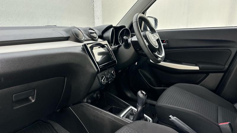 Used Suzuki Swift 2023 for sale - 77470252: Photo 34