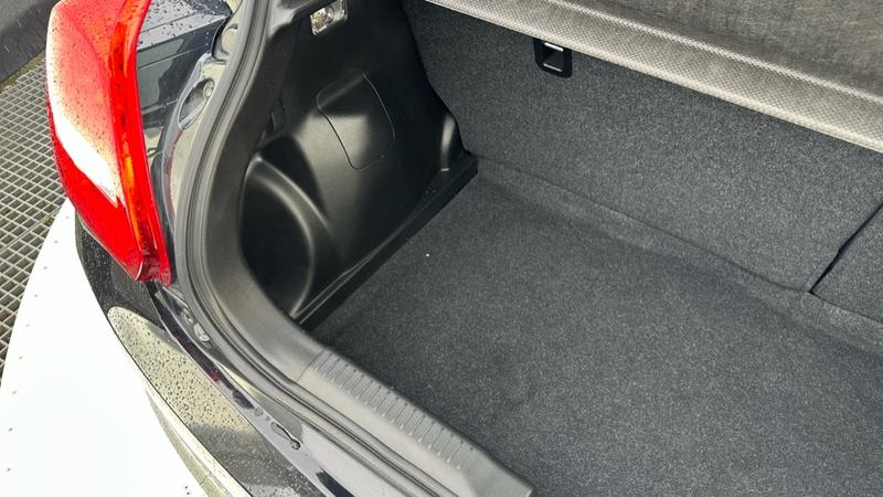 Used Suzuki Swift 2023 for sale - 77470252: Photo 40