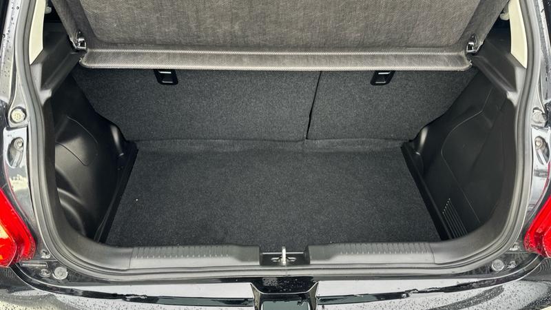 Used Suzuki Swift 2023 for sale - 77470252: Photo 41