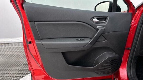 Used Renault Captur 2022 for sale - 75586874: Photo 25