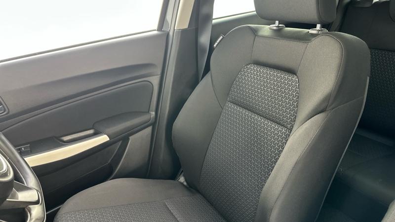 Used Suzuki Swift 2023 for sale - 76919955: Photo 24