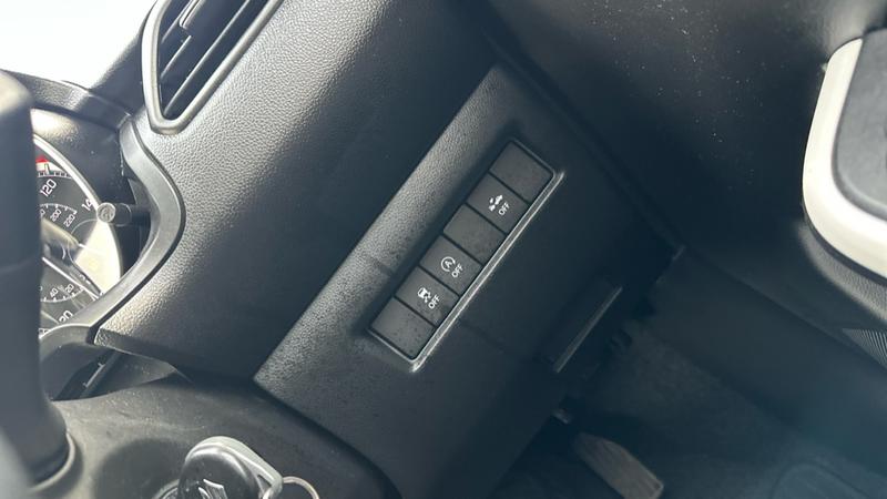 Used Suzuki Swift 2023 for sale - 76919955: Photo 45