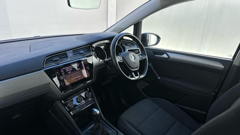 Used Volkswagen Touran 2020 for sale - 77393917: Photo 12