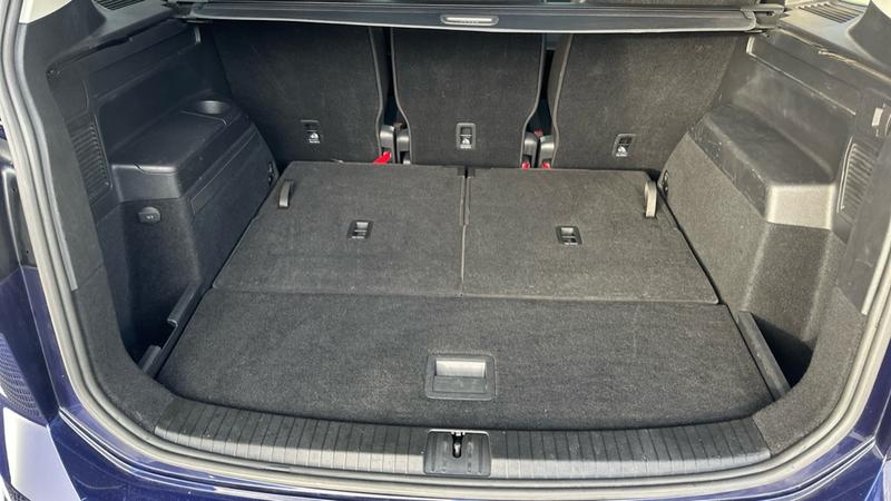 Used Volkswagen Touran 2020 for sale - 77393917: Photo 51