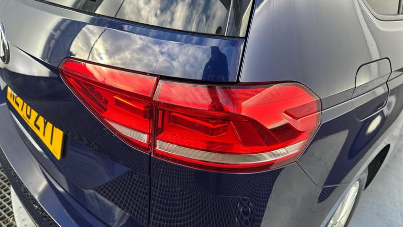 Used Volkswagen Touran 2020 for sale - 77393917: Photo 54