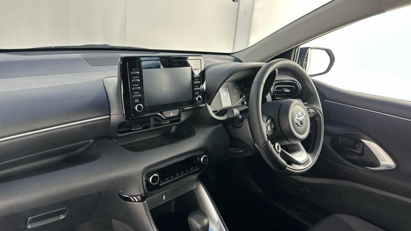Used Toyota Yaris 2023 for sale - 76664787: Photo 11