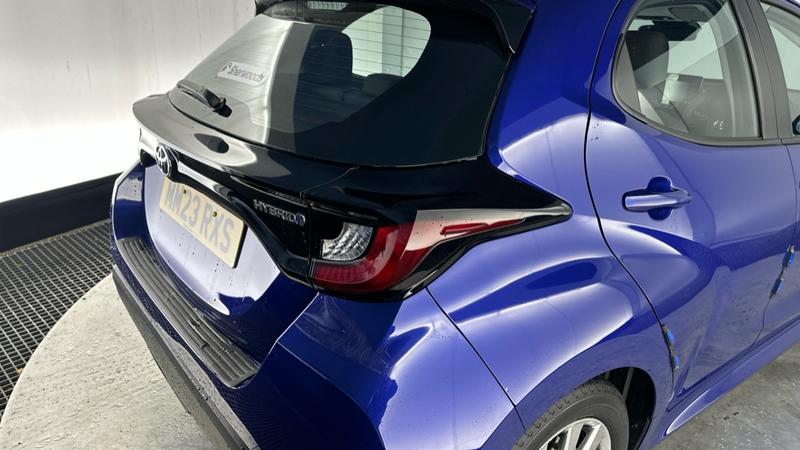 Used Toyota Yaris 2023 for sale - 76664787: Photo 31