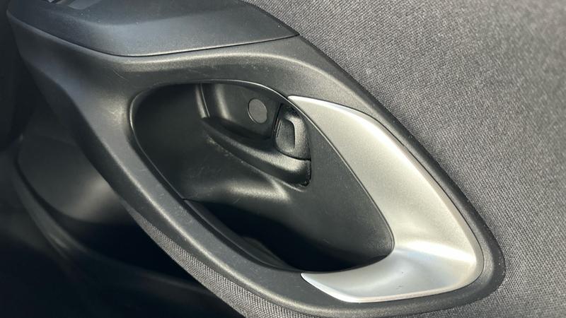 Used Toyota Yaris 2023 for sale - 76664787: Photo 43