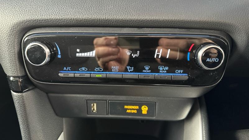 Used Toyota Yaris 2023 for sale - 76664787: Photo 53