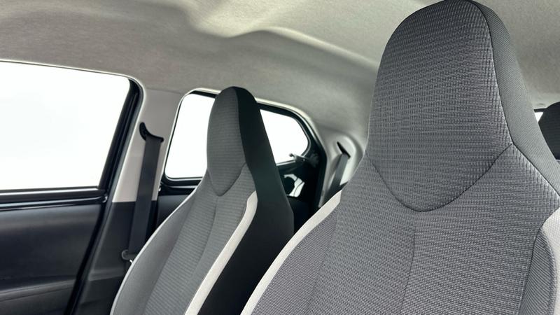 Used Toyota AYGO 2021 for sale - 75932067: Photo 21