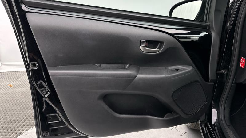 Used Toyota AYGO 2021 for sale - 75932067: Photo 25