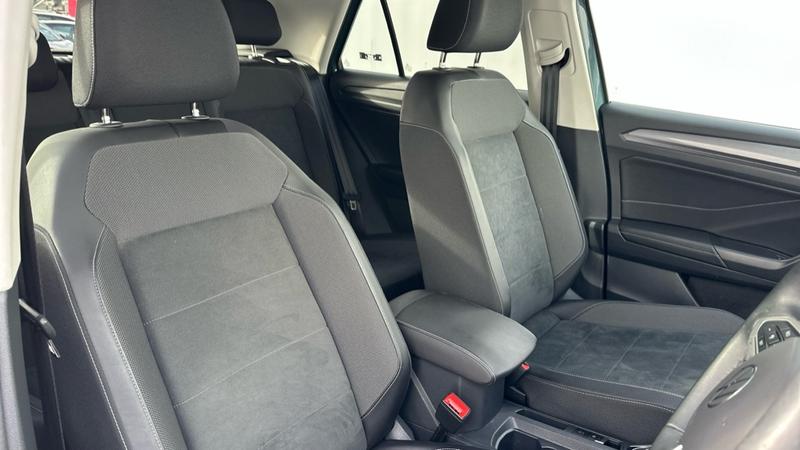 Used Volkswagen T-Roc 2022 for sale - 77407005: Photo 24