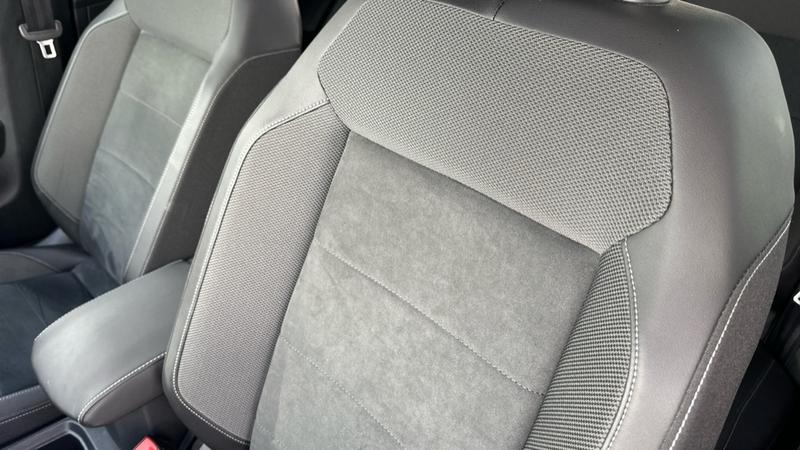 Used Volkswagen T-Roc 2022 for sale - 77407005: Photo 32