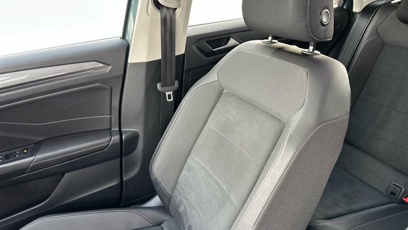 Used Volkswagen T-Roc 2022 for sale - 77407005: Photo 35