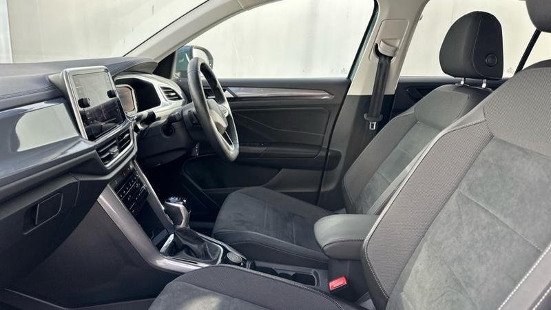 Used Volkswagen T-Roc 2022 for sale - 77407005: Photo 40