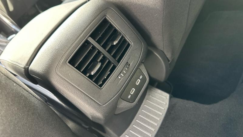 Used Volkswagen T-Roc 2022 for sale - 77407005: Photo 43