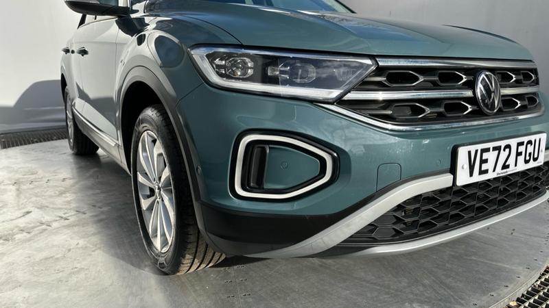 Used Volkswagen T-Roc 2022 for sale - 77407005: Photo 65