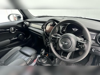 Used MINI Hatch 2023 for sale - 78685616: Photo