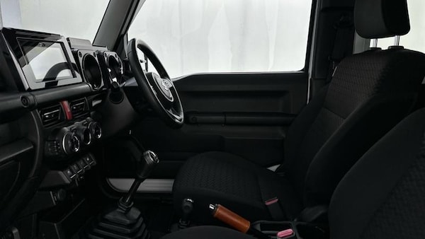 Used Suzuki Jimny 2019 for sale - 76131519: Photo 23
