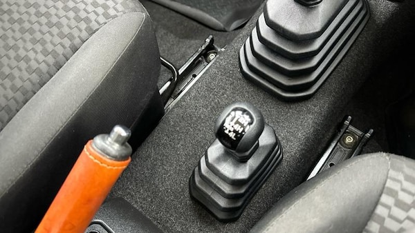 Used Suzuki Jimny 2019 for sale - 76131519: Photo 47