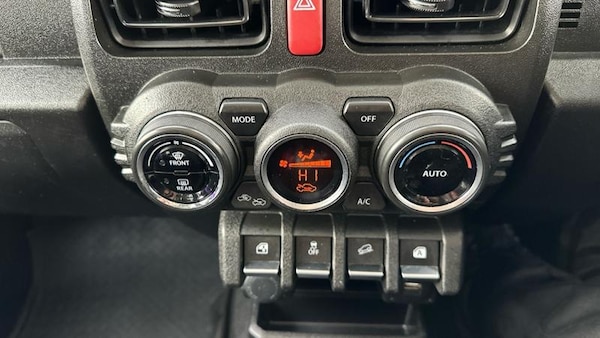 Used Suzuki Jimny 2019 for sale - 76131519: Photo 50