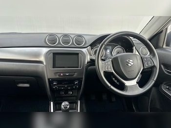 Used Suzuki Vitara 2022 for sale - 77685149: Photo