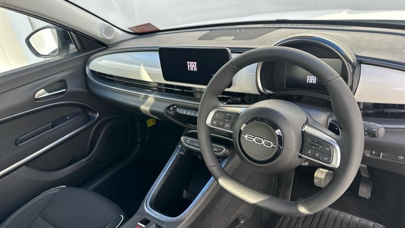 Used Fiat 600 2025 for sale - 76302712: Photo 2